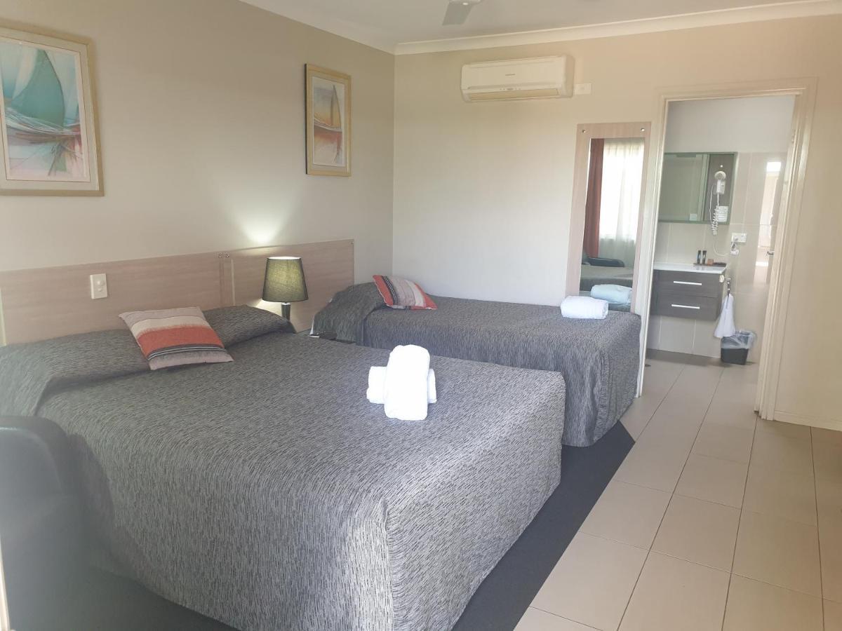 Cobar Central Motor Inn エクステリア 写真