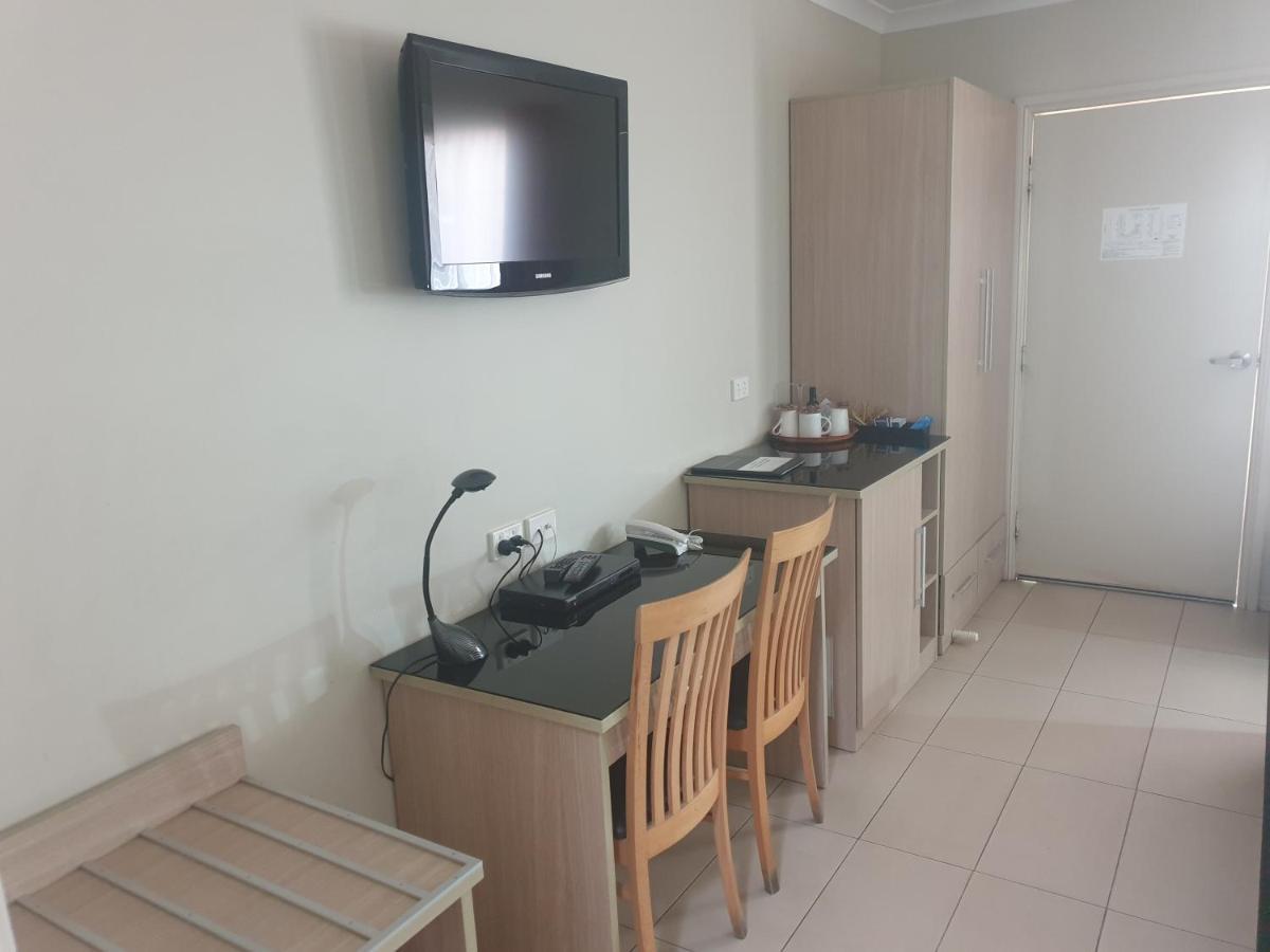 Cobar Central Motor Inn エクステリア 写真