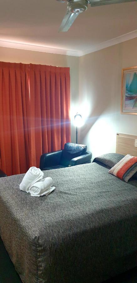 Cobar Central Motor Inn エクステリア 写真